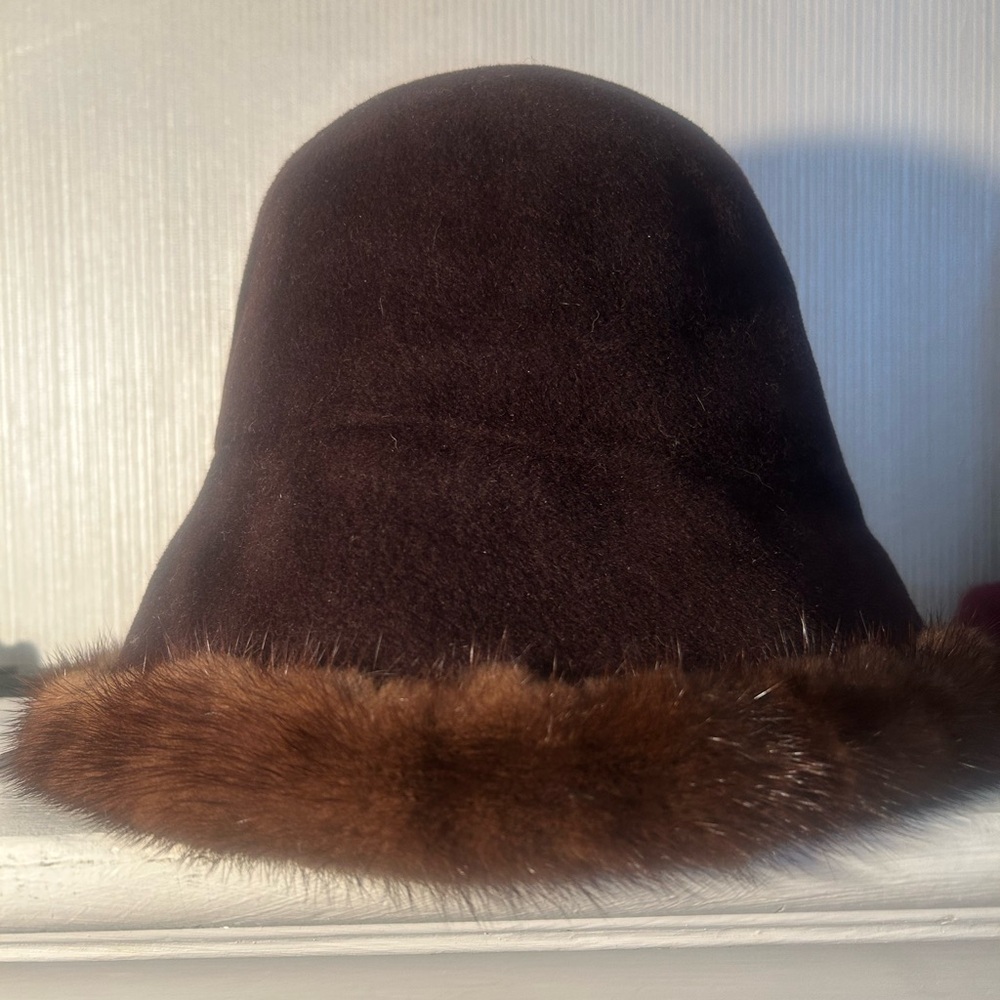 Luxurious Brown Fur bucket hat
